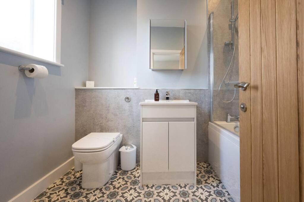 The Lettered Board Apartments Pickering Buitenkant foto