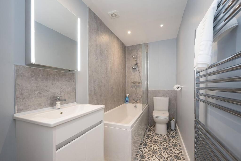 The Lettered Board Apartments Pickering Buitenkant foto